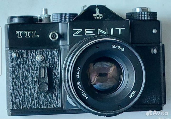 Объектив Helios-44M 2/58 с Фотоаппаратом Zenit TTL