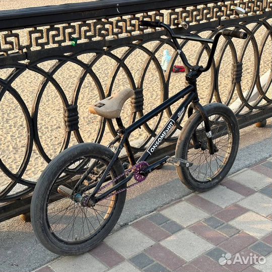 Трюковой велосипед бмх