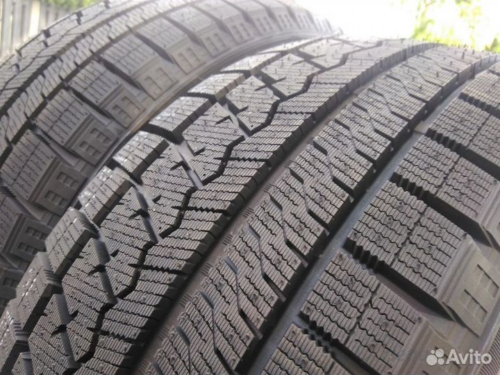 Sailun Ice Blazer Arctic SUV 215/55 R18