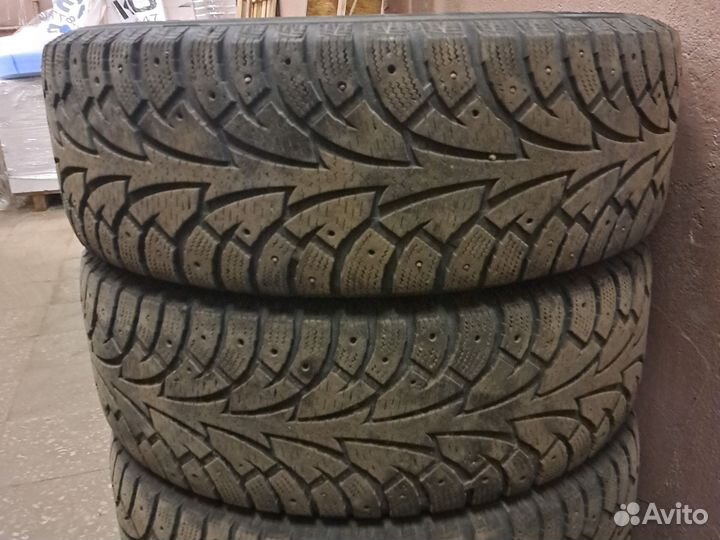 Hankook Winter I'Pike 225/60 R17 99T