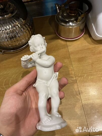 Статуэтка путти фарфор германия