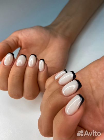 Модель Маникюр гель лак