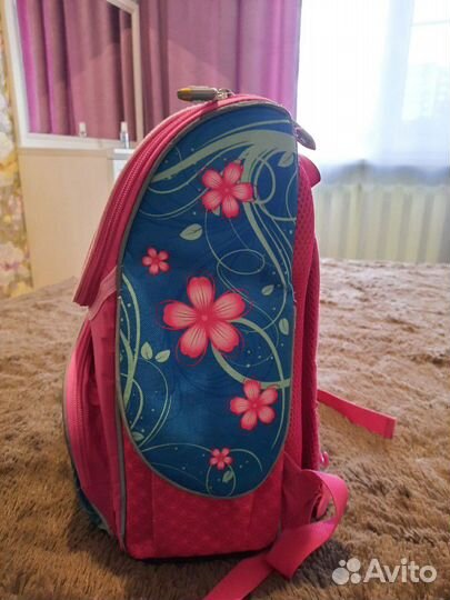 Портфель с ортопедической спинкой