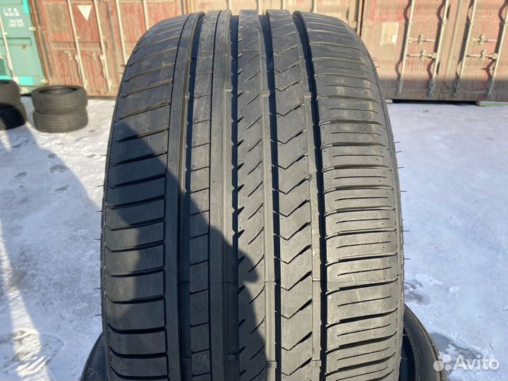 Winrun R330 295/35 R21 W