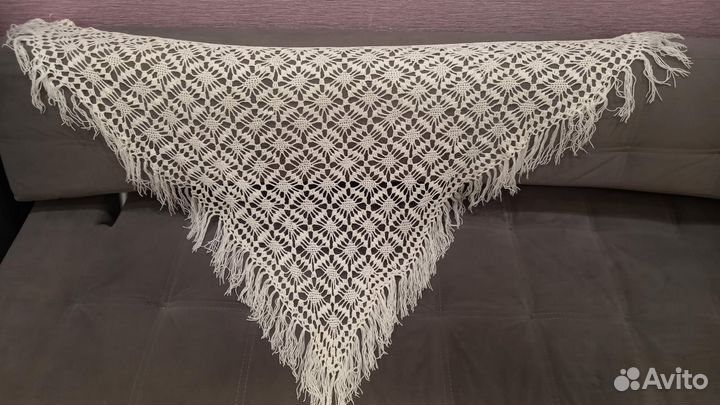 Шаль косынка шерсть с рюликсом