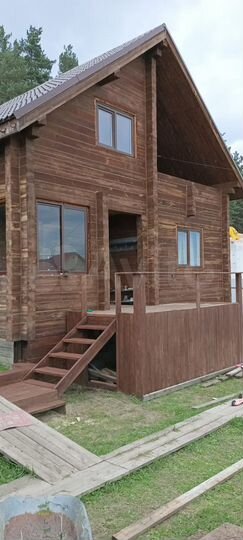 Дом 206 м² на участке 12 сот.