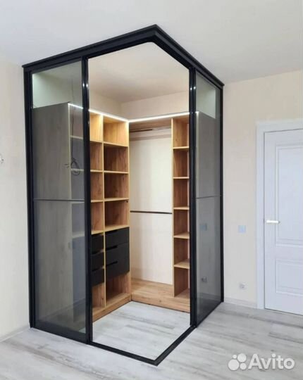 Встроенная гардеробная