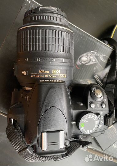 Зеркальный фотоаппарат Nikon D3100