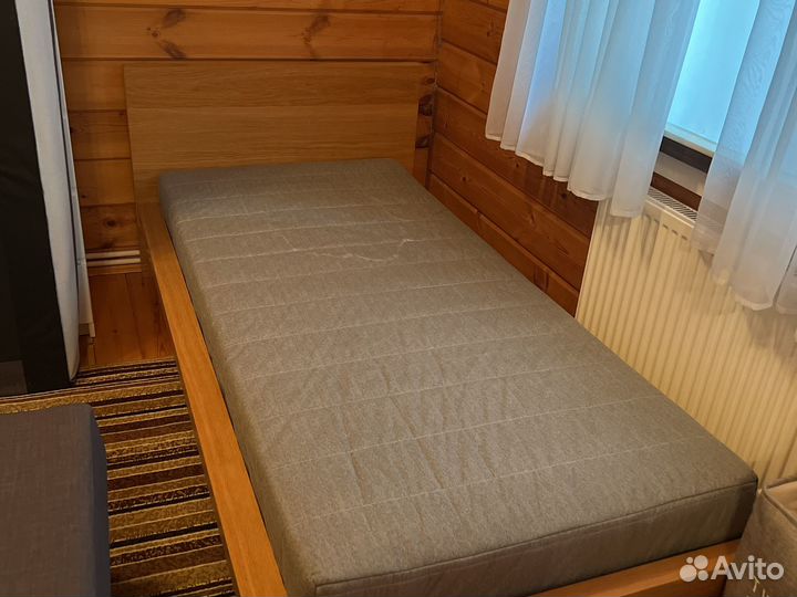 Кровать IKEA мальм 90/200