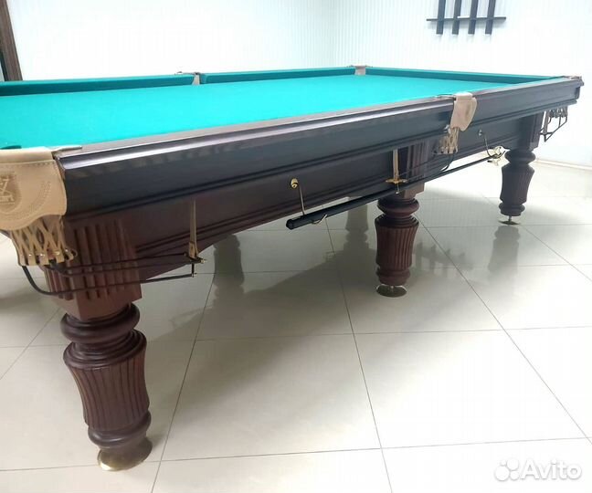 Бильярдный стол 
