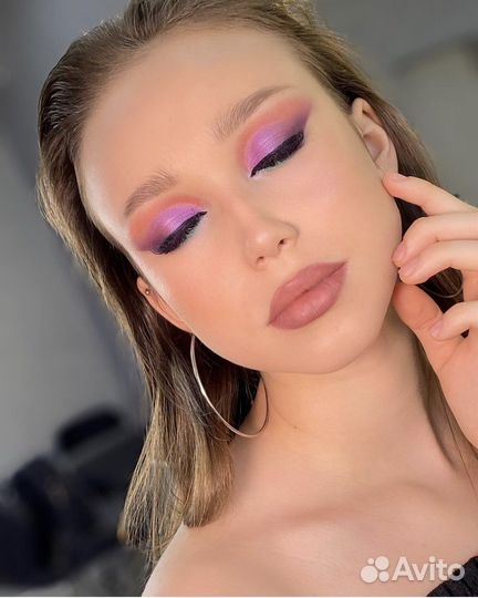 Макияж и причёска