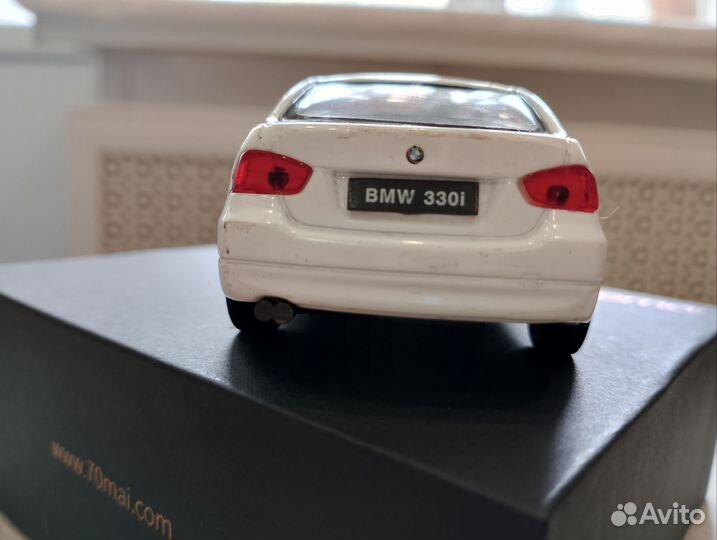 Модель BMW I, металлическая, инерционная