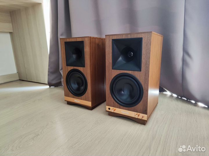 Активные стерео колонки 2.0 Klipsch The Sixies