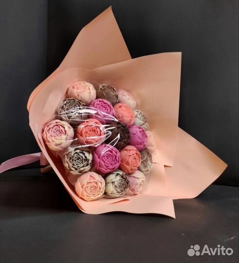 Шоколадные Пионы - 19 шт в Букете