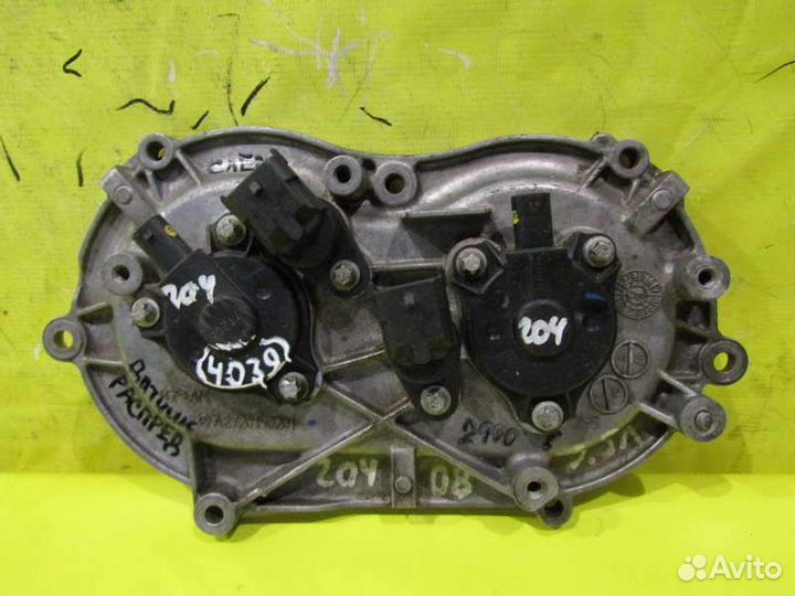 Крышка гбц Mercedes C-204 07-14г 4039