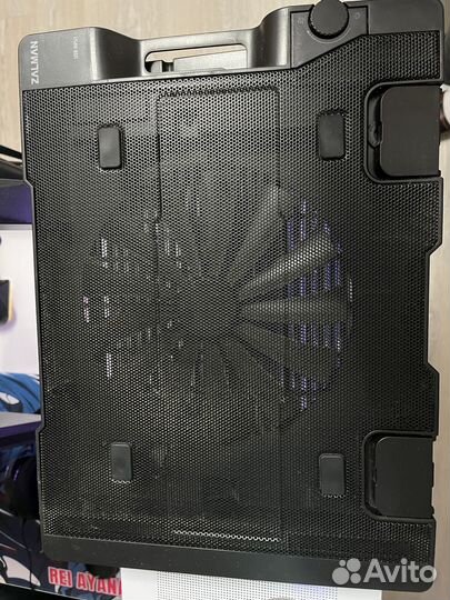 Подставка с охлаждением для ноутбука