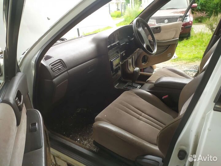 Кузов Toyota Cresta GX 81