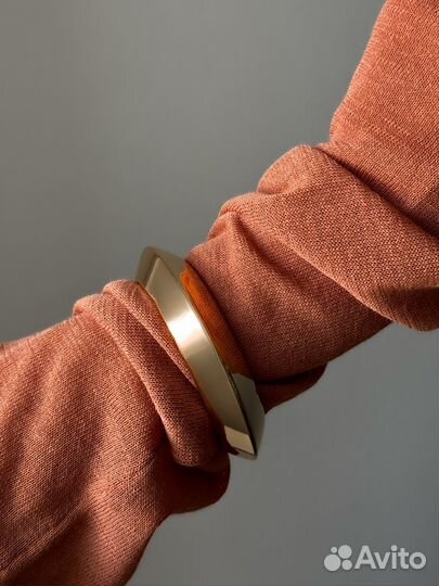 Браслет с гранью