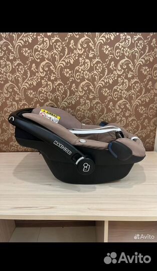Автолюлька maxi cosi с базой isofix