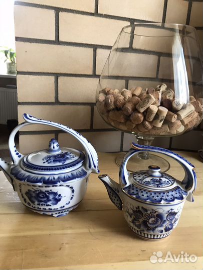 Чайники Гжель