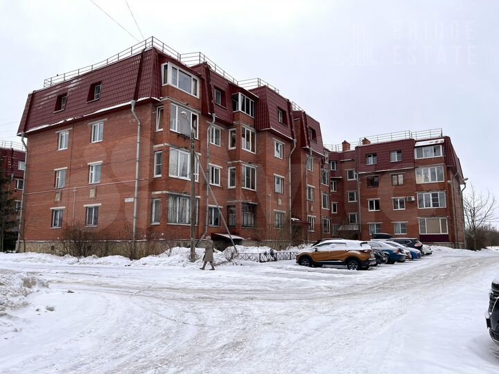 2-к. квартира, 74 м², 4/4 эт.
