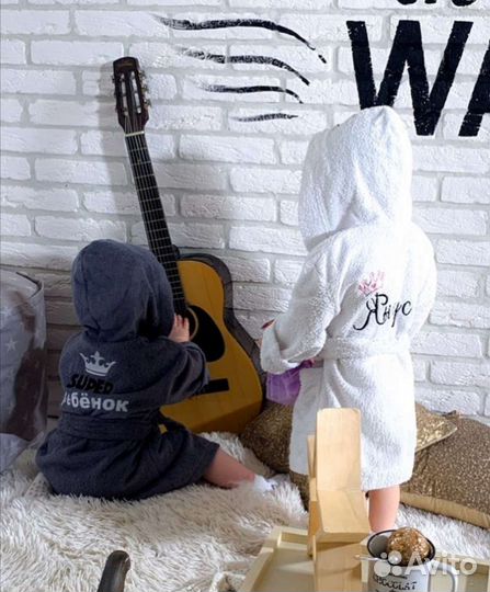 Халат с вышивкой