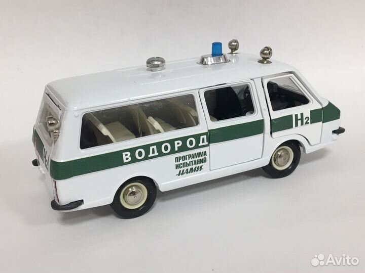 Раф 2203, агат, 1:43 модель