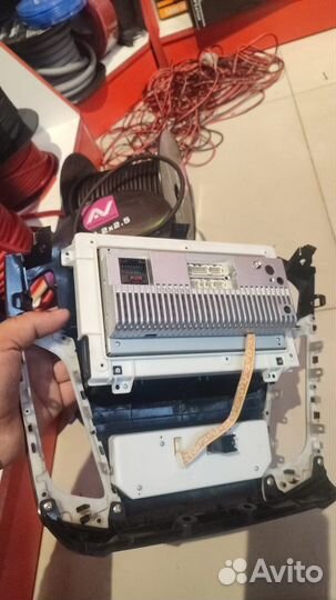 Планшет в авто Форд