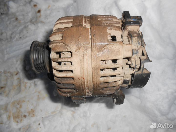 Для Opel Astra H 2005 генератор
