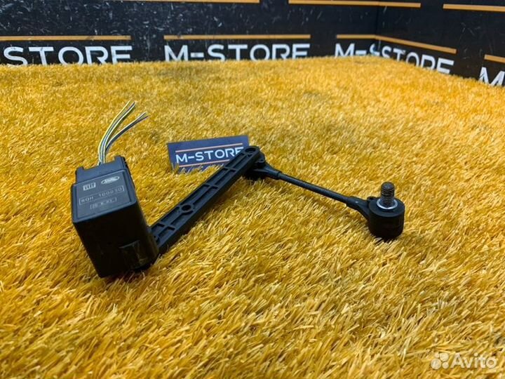 Датчик высоты дорожного просвета задний правый