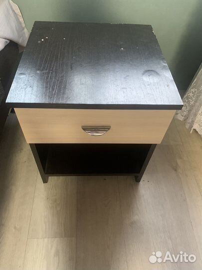 Тумба прикроватная