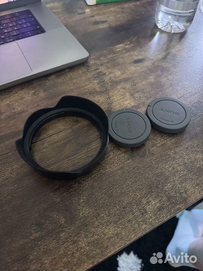 Крышка объектива бленда 16-35 сони