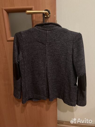 Пиджак на мальчика 134