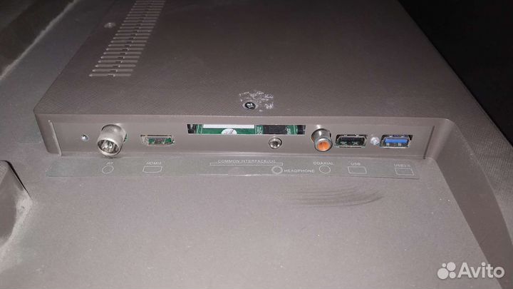 Телевизор JVC LT-42M650
