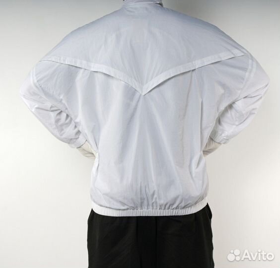 Ветровка Nike