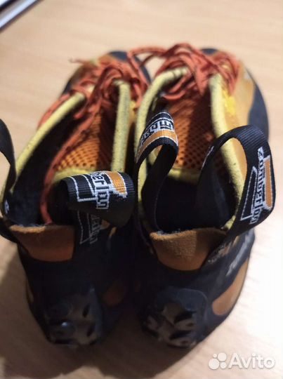 Скальные туфли Zamberlan Trix