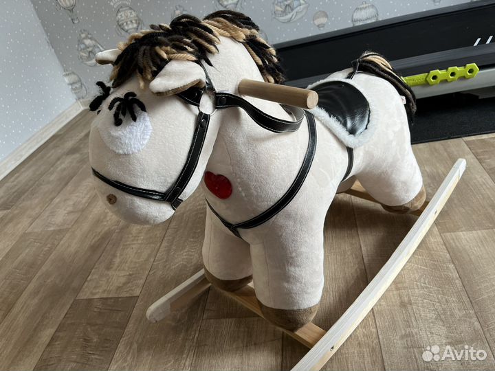 Качалка лошадь