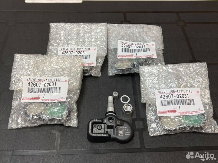 Датчики давления в шинах Toyota 42607-02031