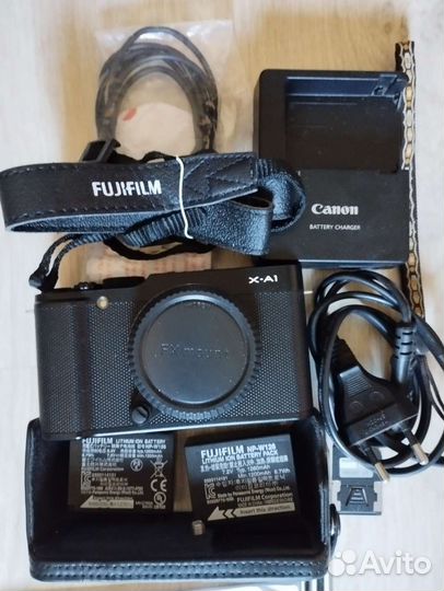Фотоаппарат fujifilm X-A1 с объективами и другое