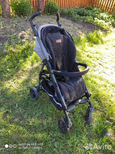 Детская прогулочная коляска