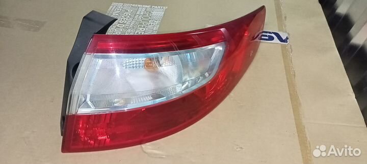 Фонарь задний правый Renault Fluence