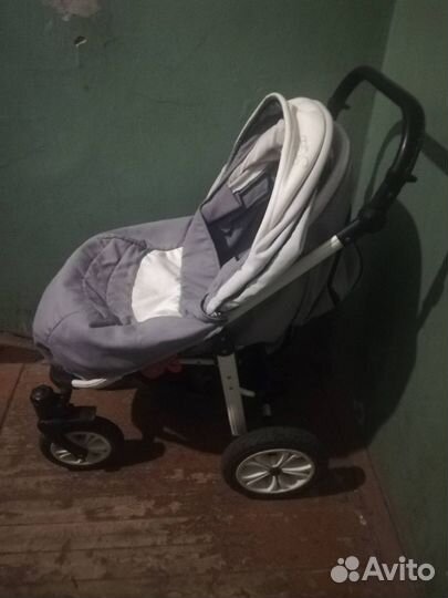 Прогулочная коляска camarelo EOS