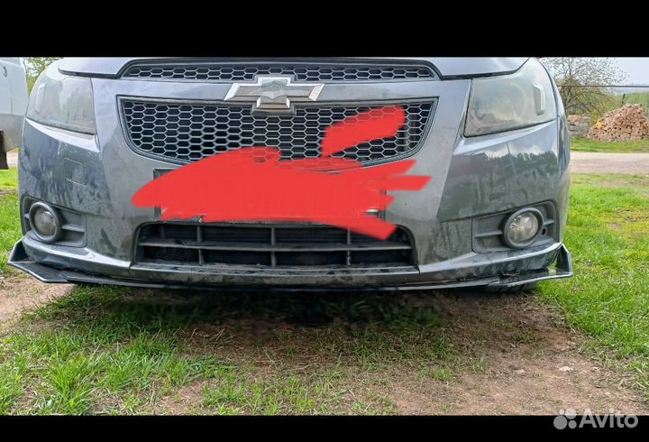 Сплиттер переднего бампера черный глянец