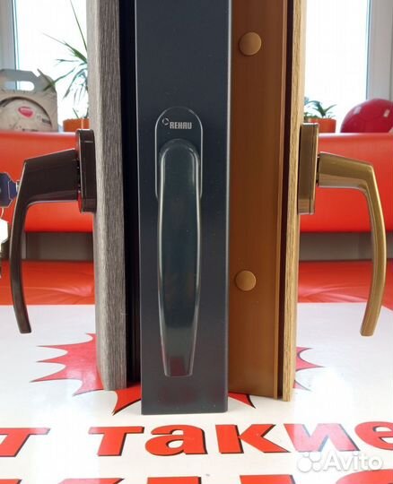 Ручка оконная Rehau