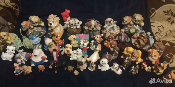 Собаки,копилки,статуетки