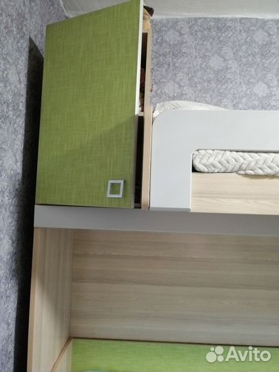 Двухъярусная кровать бу с матрасами