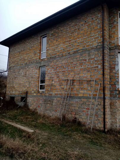 Дом 375 м² на участке 5 сот.