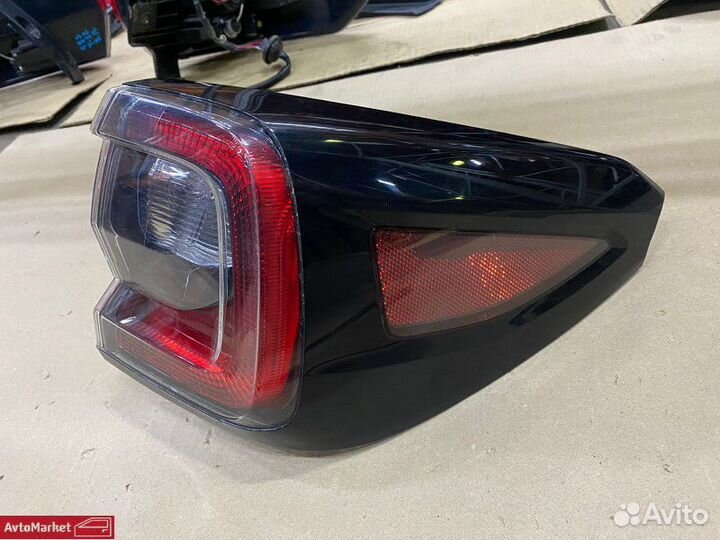 Фонарь задний Subaru Outback BT