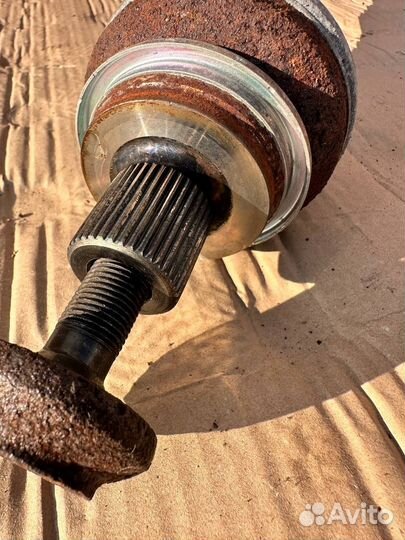 Приводной вал с ШРУСами задний Audi A4 b9 A5 f5