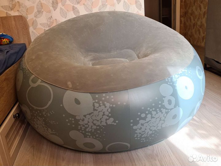 Надувное кресло